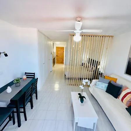 Quiet Studio, Incredible Views, Climatized Pool, Free Wifi Lejlighed *