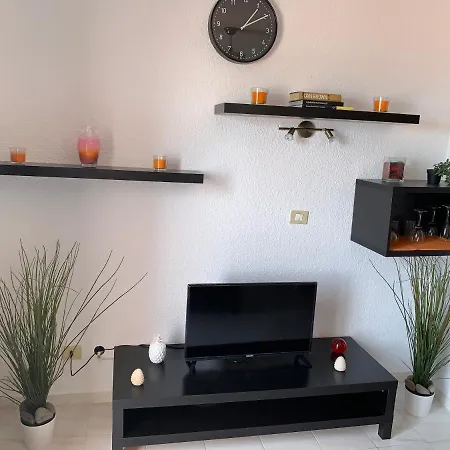 Quiet Studio, Incredible Views, Climatized Pool, Free Wifi Appartement