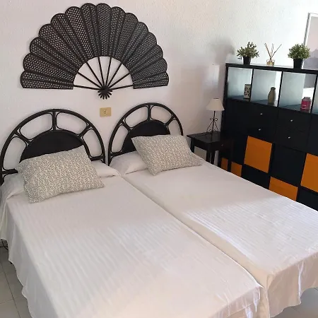 Quiet Studio, Incredible Views, Climatized Pool, Free Wifi Apartment Arona (Tenerife)